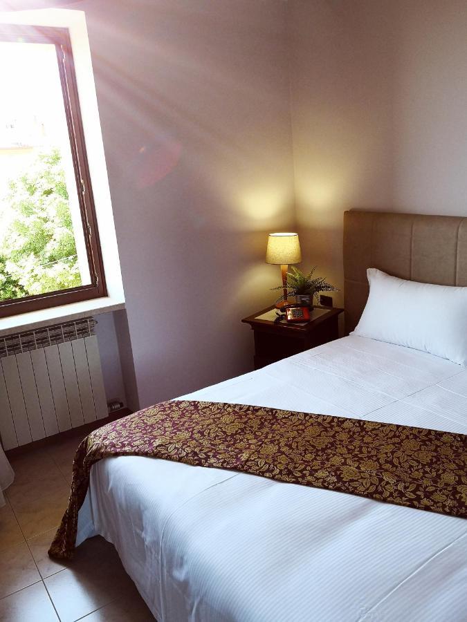 Hotel Corte Dal Castello Lazise Esterno foto